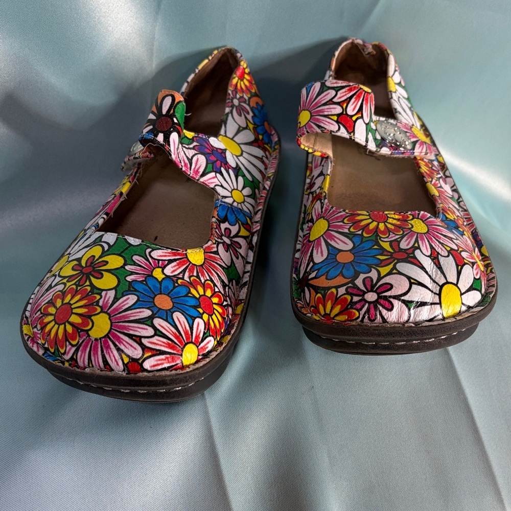 Alegria Paloma Mary Jane’s Bright Flower Pattern 529 - Picture 2 of 8